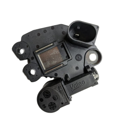 OEM Valeo Voltage Regulator with Brushes Audi Volkswagen LIN Valeo EG15T015, EG15T020, EG15T025, EG15T026, EG15T027, EG15T032 - 2624193 599431 